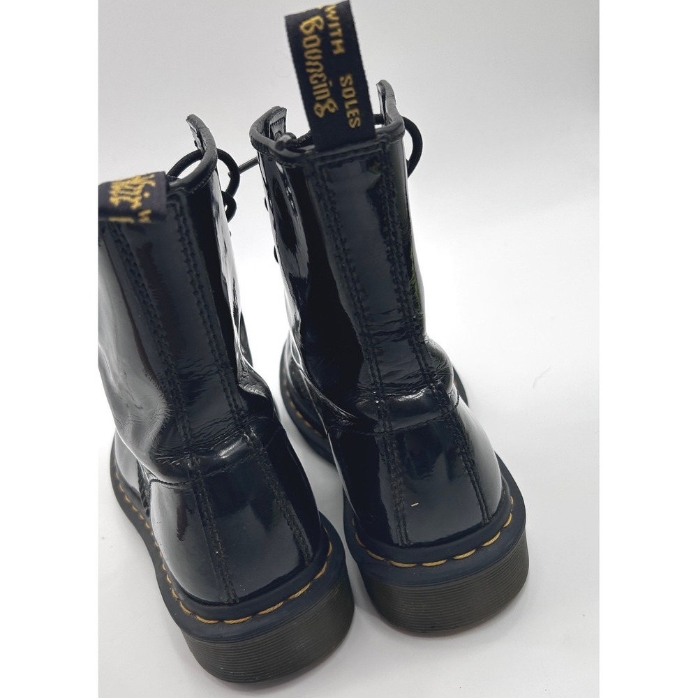 Dr. Martens 1460 Black Patent Lamper Leather 8-Eye Lace Up Combat Boots Size 9 - Picture 12 of 12